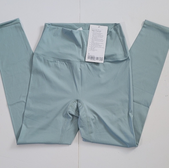 Mint Align Leggings - Picture 2 of 11